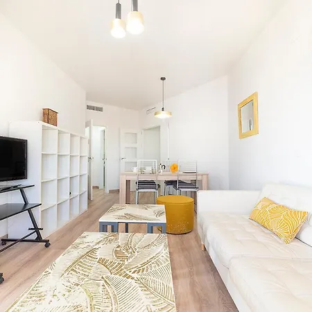 Lägenhet Entrenucleos Dos Hermanas